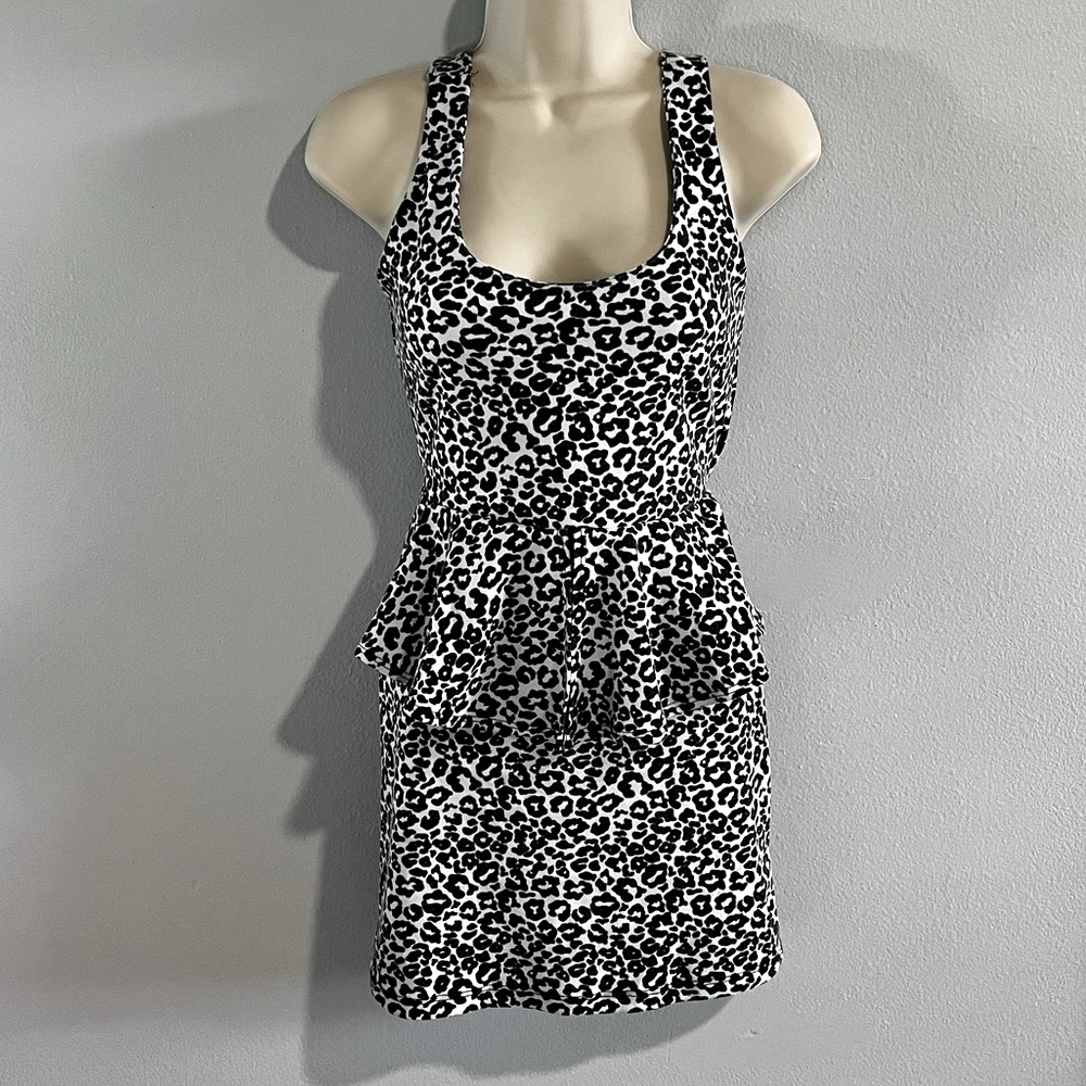Bodycon Leopard Cheetah Fitted Mini Dress Small Black and White